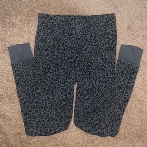 old navy cheetah sweatpants